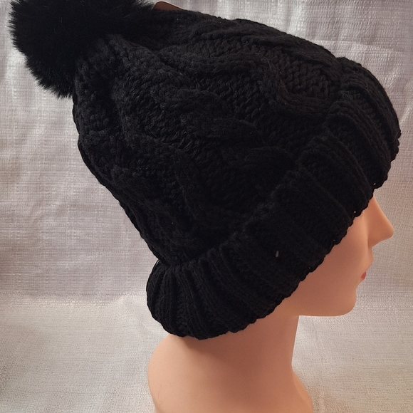 Women's  Wool Beanie Hat With Pompom Elegant Soft - Picture 13 of 16